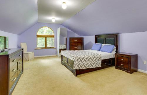 Bushkill Home with Access to Pools and Tennis Courts! - Photo 18