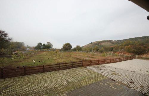 HEAVEN HOUSE - Photo 9