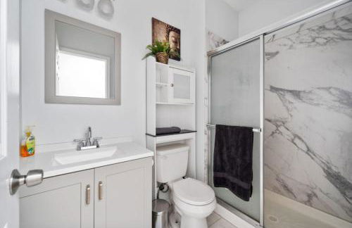 Modern Home 4BR 3BA - 20 Min to Timesquare - Foto 17