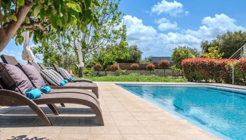 Arios Lux Villa - Foto 3, Garden, sunbed, Garden view