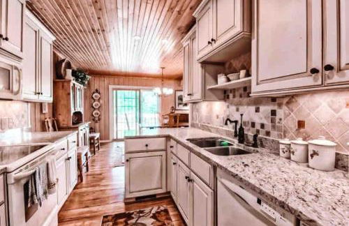 Cashiers Cedar Creek Club Cabin - Foto 3