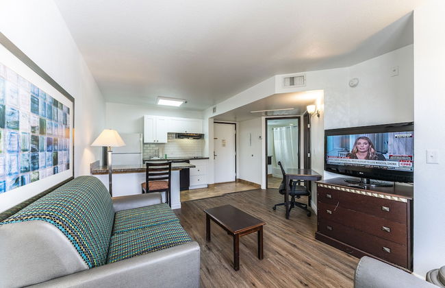 Metro Chandler Extended Stay - Photo 46