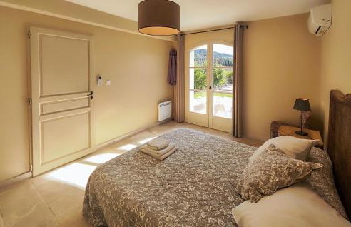 Awesome Home In Saint-Laurent-De-La-Ca - Foto 23