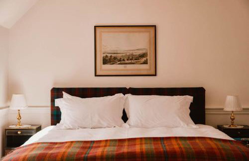 The Secret Loch - Photo 29