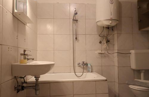 Cozy Apartment at Central Keglić - Foto 9