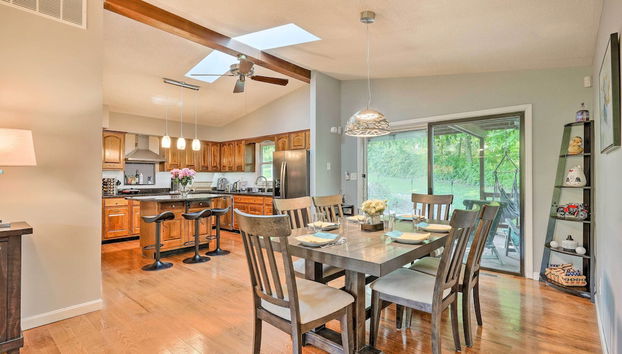 Family-friendly Brookville Home w/ Hot Tub - Photo 3, Interior