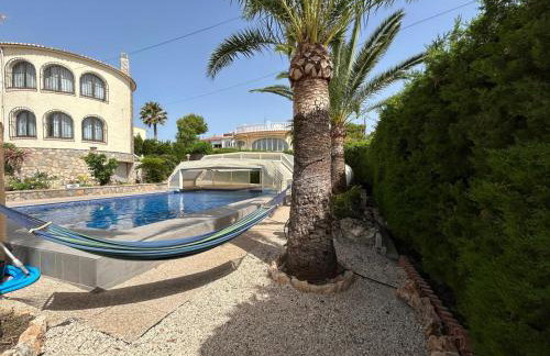 Chalet Los Almendros con piscina privada - Photo 22