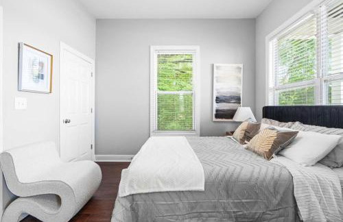 Modern new built in prime Raleigh location - Foto 22