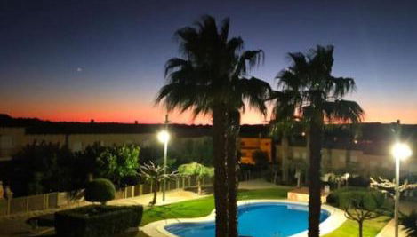 Adosada, Piscina, Família y Vacaciones - Foto 3