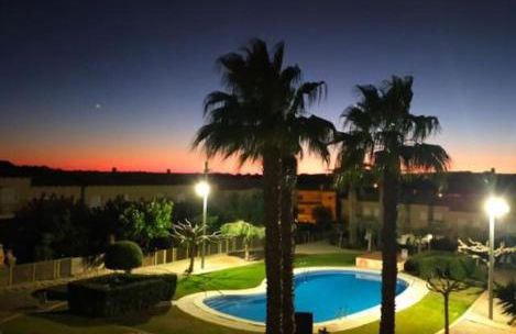 Adosada, Piscina, Família y Vacaciones - Foto 3