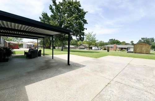 Room For the Family - Large Yard - Gallatin Stays - Foto 7