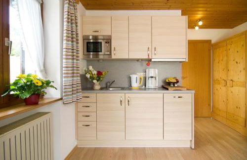 Haus Christl Reit im Winkl, Kostenloser Parkplatz, Spülmaschine, 5 Minuten zum Ortszentrum, ruhige Lage, Wlan - Foto 8