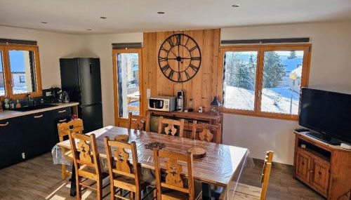 Magnifique chalet avec terrasse, jardin et sauna extérieur - Foto 2