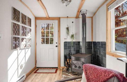 Cozy Cabin w Lake, Hot Tub, Huge Deck & Fire Pit - Foto 14