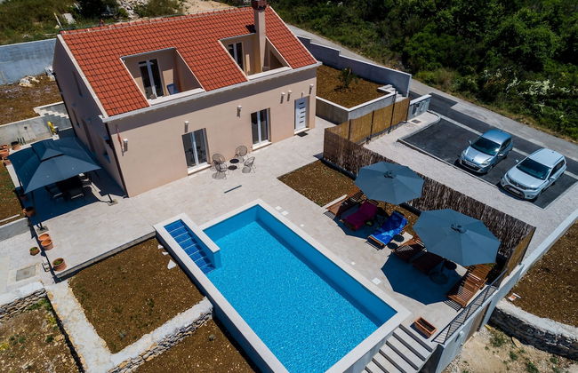 Villa Rubea - Foto 1