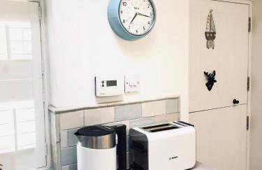 The Toll House - Photo 26