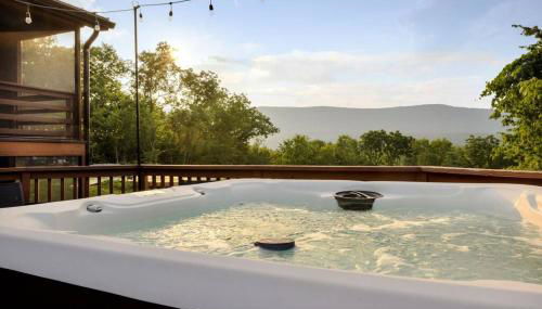 Riverside Rose Cabin: Luxe*LogCabin*MtnView*Sleeps12*Secluded*Shenandoah - Foto 4