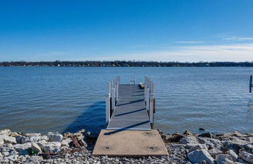 Waterfront Buckeye Lake Home with Deck and Dock! - Foto 3