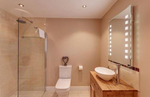 Willow Lodge, Hot Tub, Woodburner - Foto 19