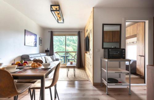 Joli T2, Centre, Parking privé, Wifi, Local à ski - Photo 2