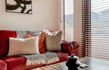 *WEHO/Beverly Hills* Luxury 2BD/2.5BA + Balconies - Photo 9