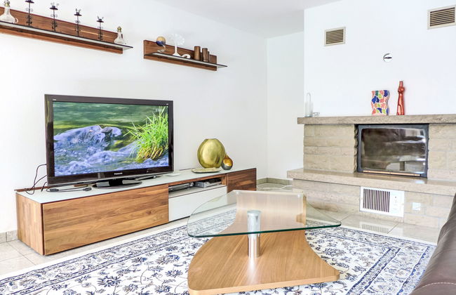 4 bedroom House in Brienz with garden and terrace - Photo 13