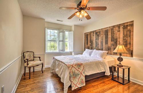 Pet-Friendly Suburban Escape with Deck and Grill! - Foto 18