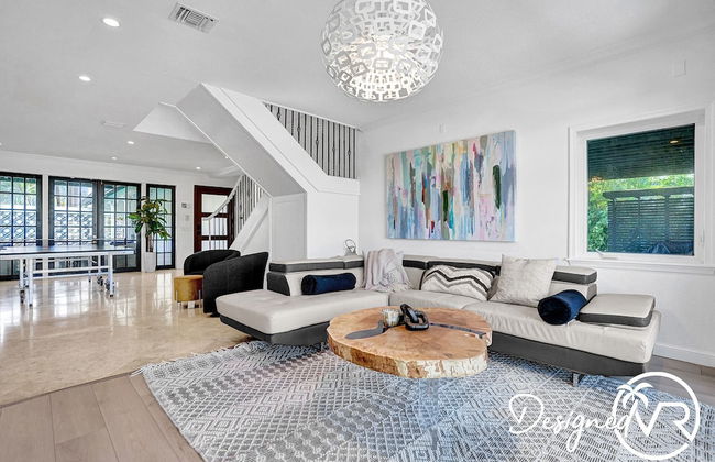 Amazing 7 BR Villa With Heated Pool Near the Beach - Photo 69