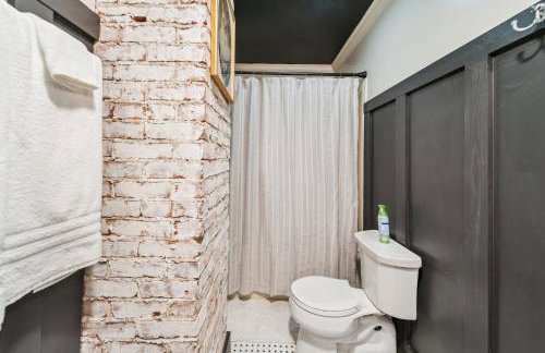 Hottub, Pool Table, Basketball, Firepit, Sleeps 8 - Photo 48