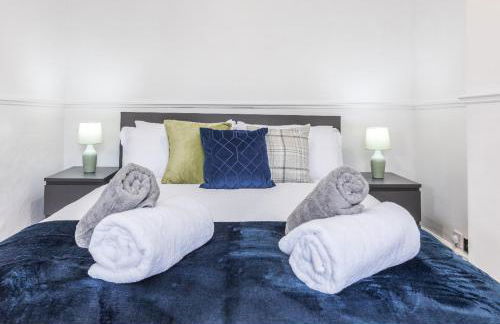 Modern 3BD House - Free parking - Fast WiFi - Foto 2