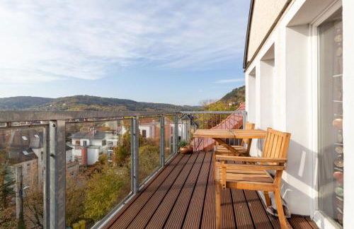 Maisonette Wohnung mit Blick über die Stadt - Foto 27