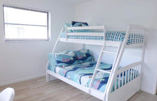 House With A Boat - Boat, Heated Pool, Fishing - Foto 27