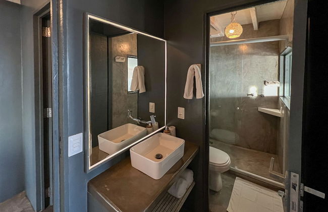 Club de Mar Condo Hotel - Photo 20