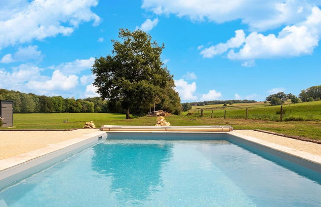 Charming House in Hautefort With Pool & Nature - Foto 19