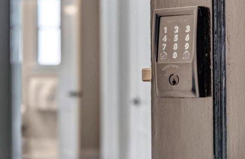 Renovated Apt - Blocks from Shoppes of Avondale - Foto 30