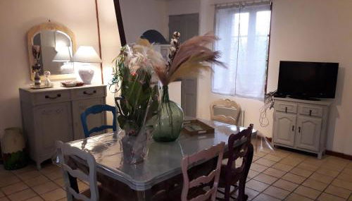 Maison chaleureuse avec cheminée des coudrais - Foto 2