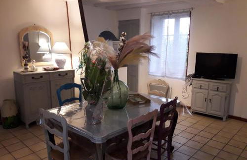 Maison chaleureuse avec cheminée des coudrais - Foto 2