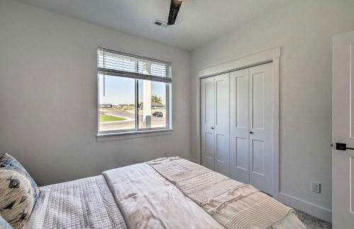 Lakefront Moses Lake Home with Dock and Game Room - Foto 19