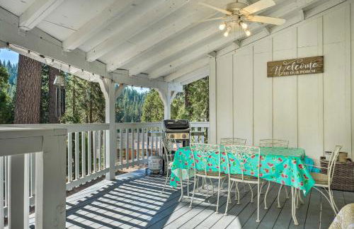 Strawberry Hill Cabin 5 Mi to Skiing and Lake - Photo 29