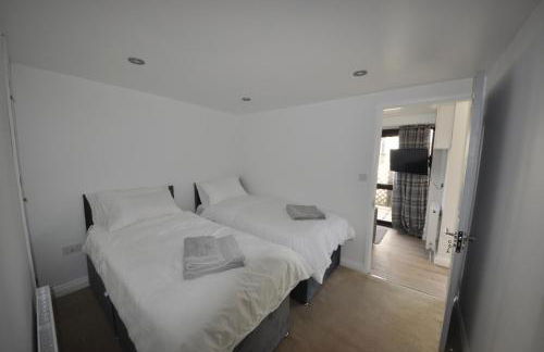 The Chalet is pet Friendly on a Farm Near Malvern - Foto 8