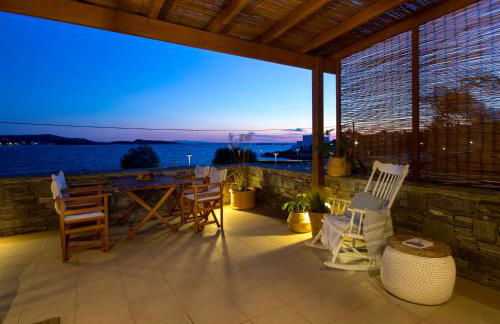 Syros Luxury Seaview Wellness Suite Finikas - Photo 4