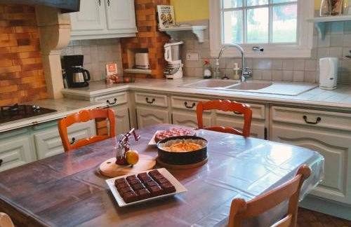 Gîte calme et paisible en forêt, idéal pour famille et amis - FR-1-410-486 - Foto 4