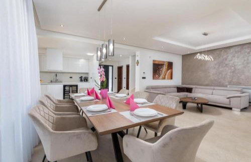 Villa Ana Škicini for 10 people with heated pool, kids activities and sea view near Novigrad - Foto 16