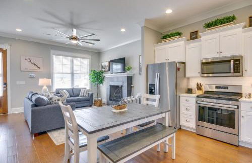 Lake Access and Boat Slip Greenwood Cottage! - Foto 7