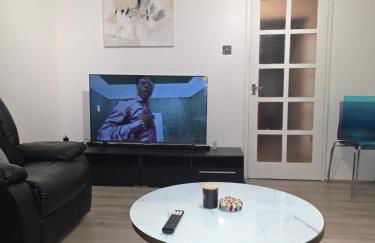 Lovely 2 bedroom flat - Foto 10