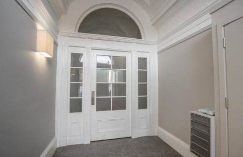 Flat with Majestic views in West End Wonderland - Foto 2