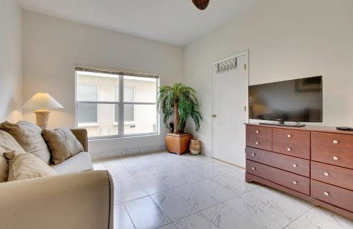 Spacious Home with Pool, 10 Mi to Disney! - Foto 19