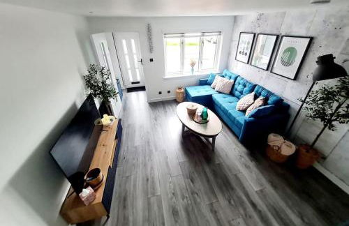 Lovely house with back garden - PRIVATE driveway - Foto 8