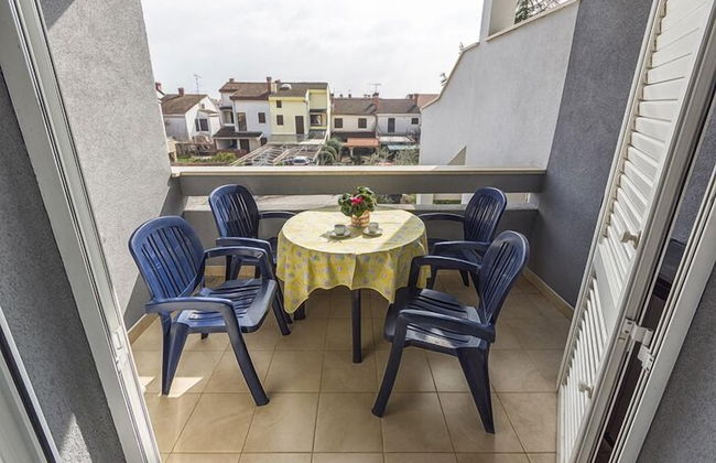 Apartment 1366 - Photo 35