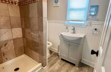 Gorgeous Beach House 2 blocks to the beach, Boardwalk, and amazing Restaurants - Foto 23